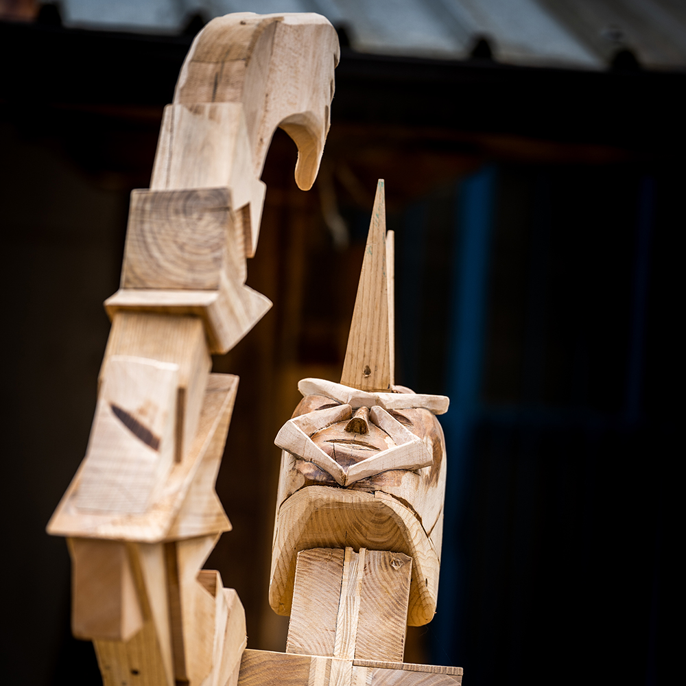 Scultura in Legno Palco Scenico